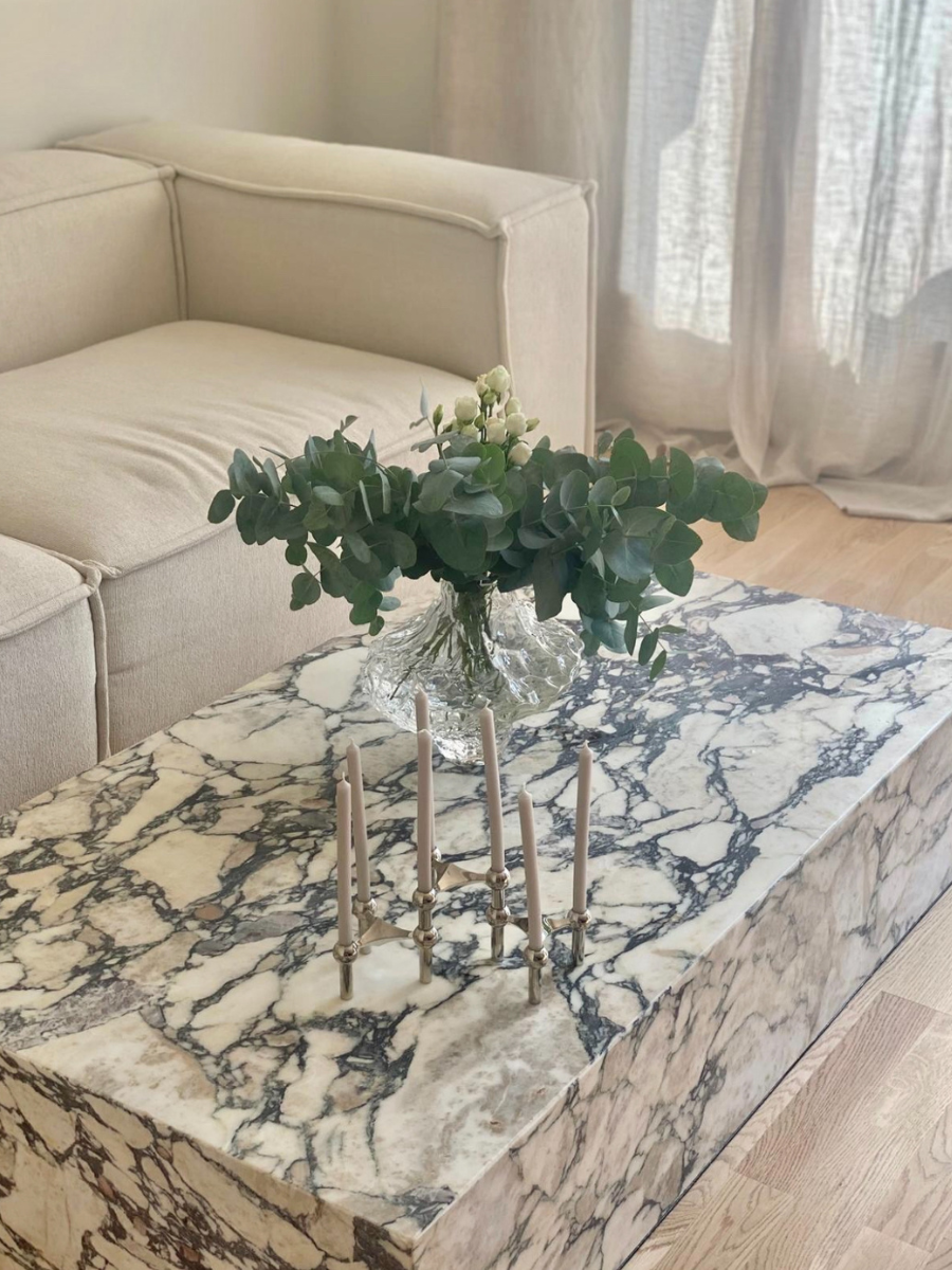 Calacatta Viola Plinth Marble Coffeetable