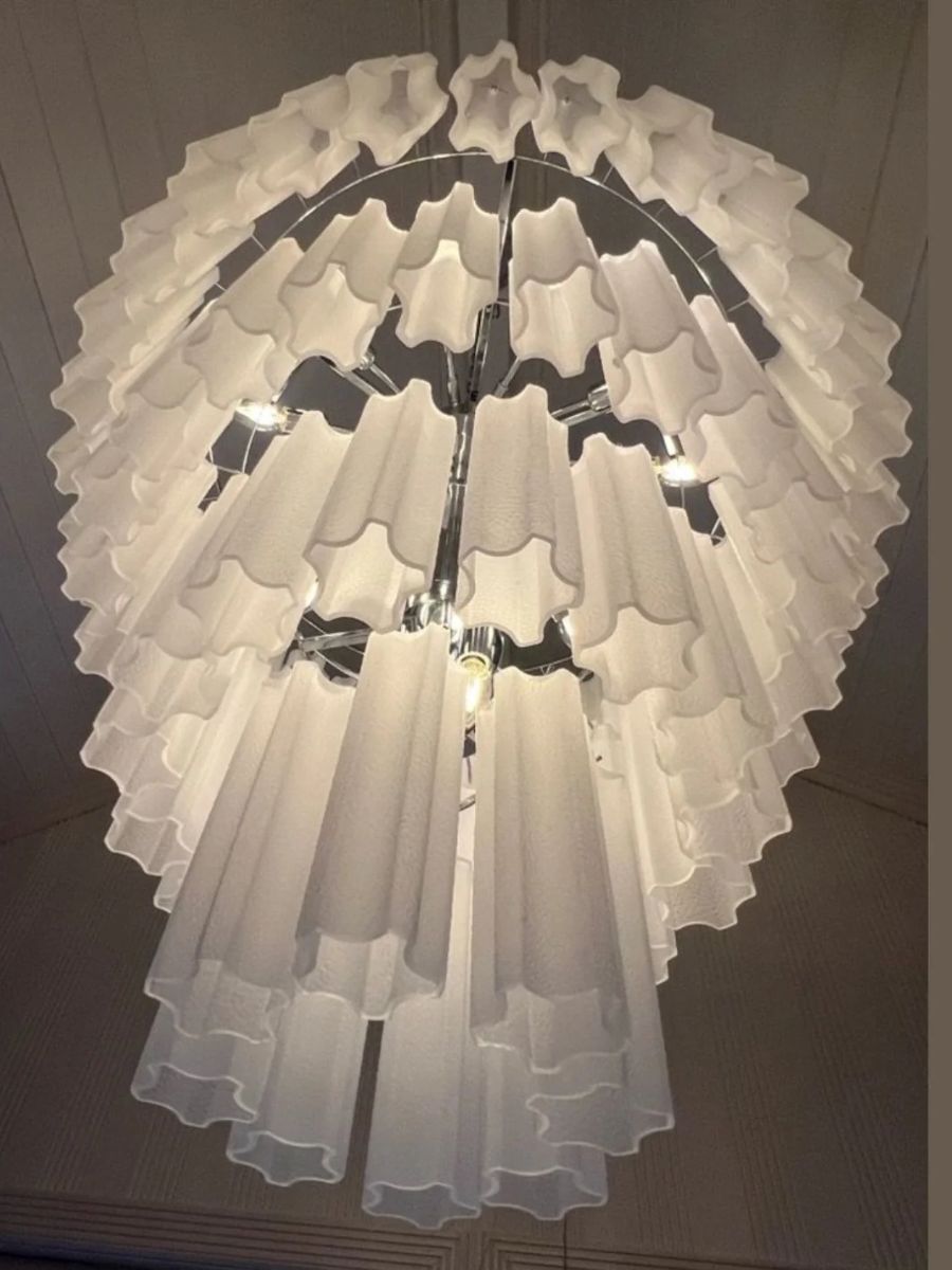 White Luce 4-layer Chandelier