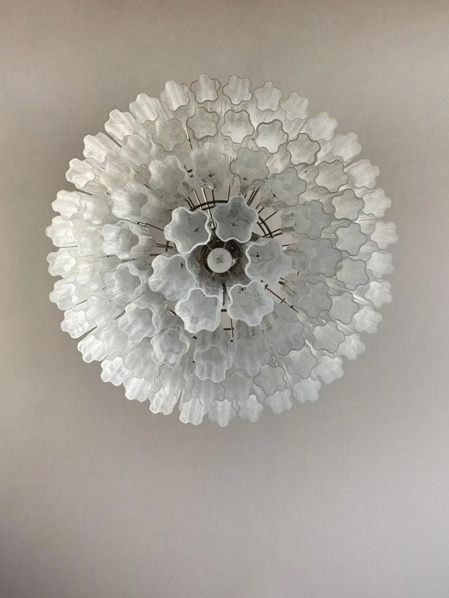 White Alabaster Luce 4-layer Chandelier