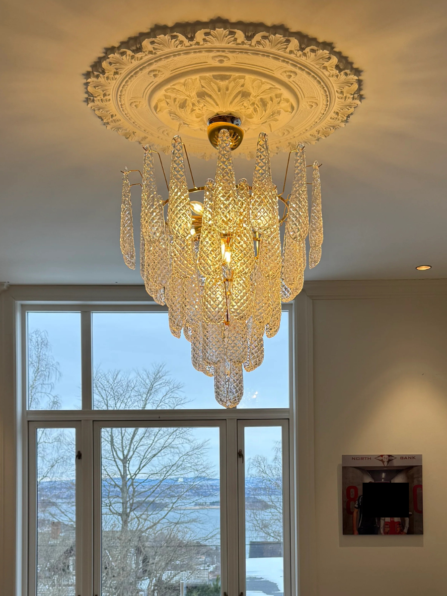 Drop 52 Chandelier