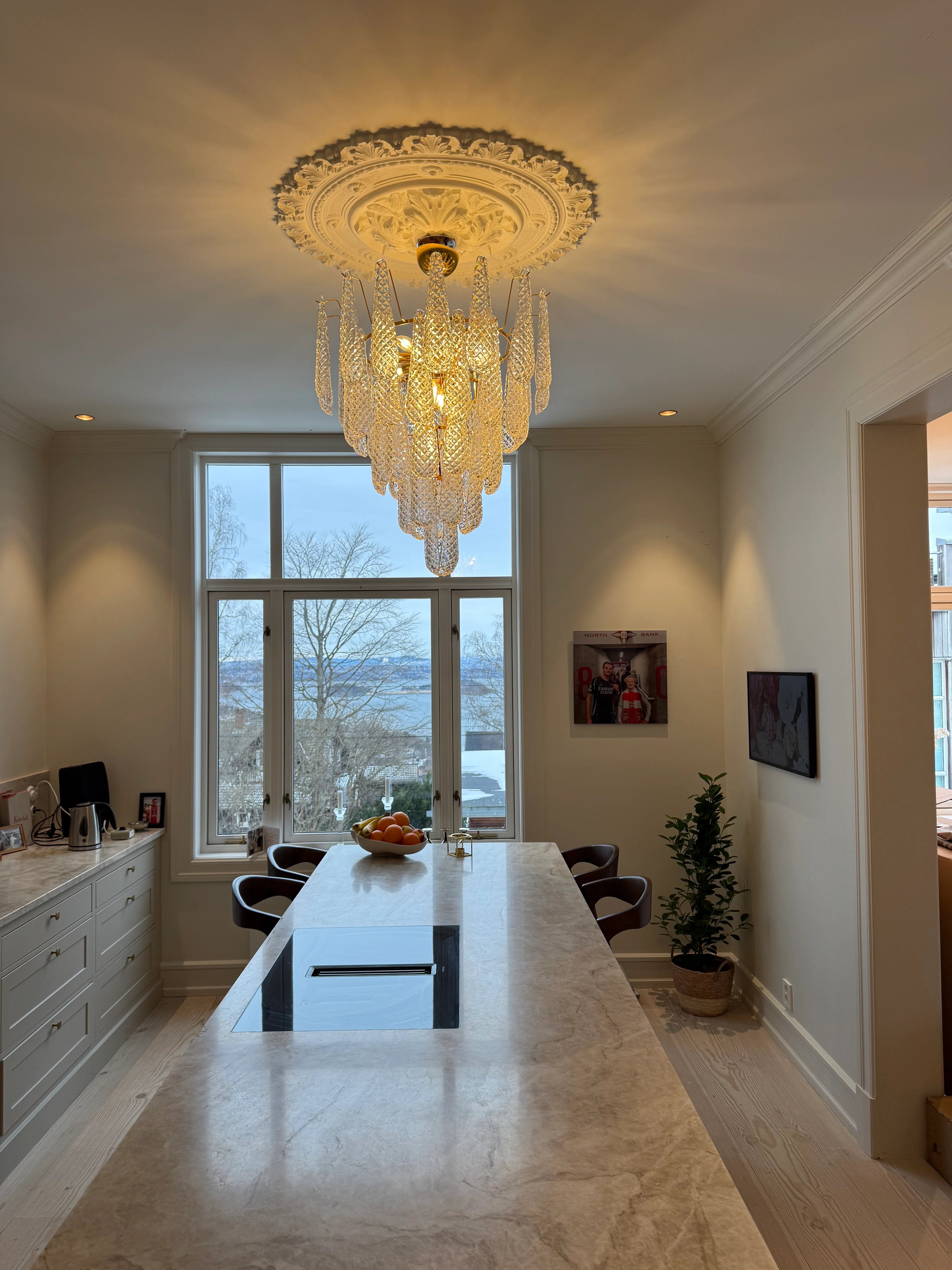 Drop 52 Chandelier