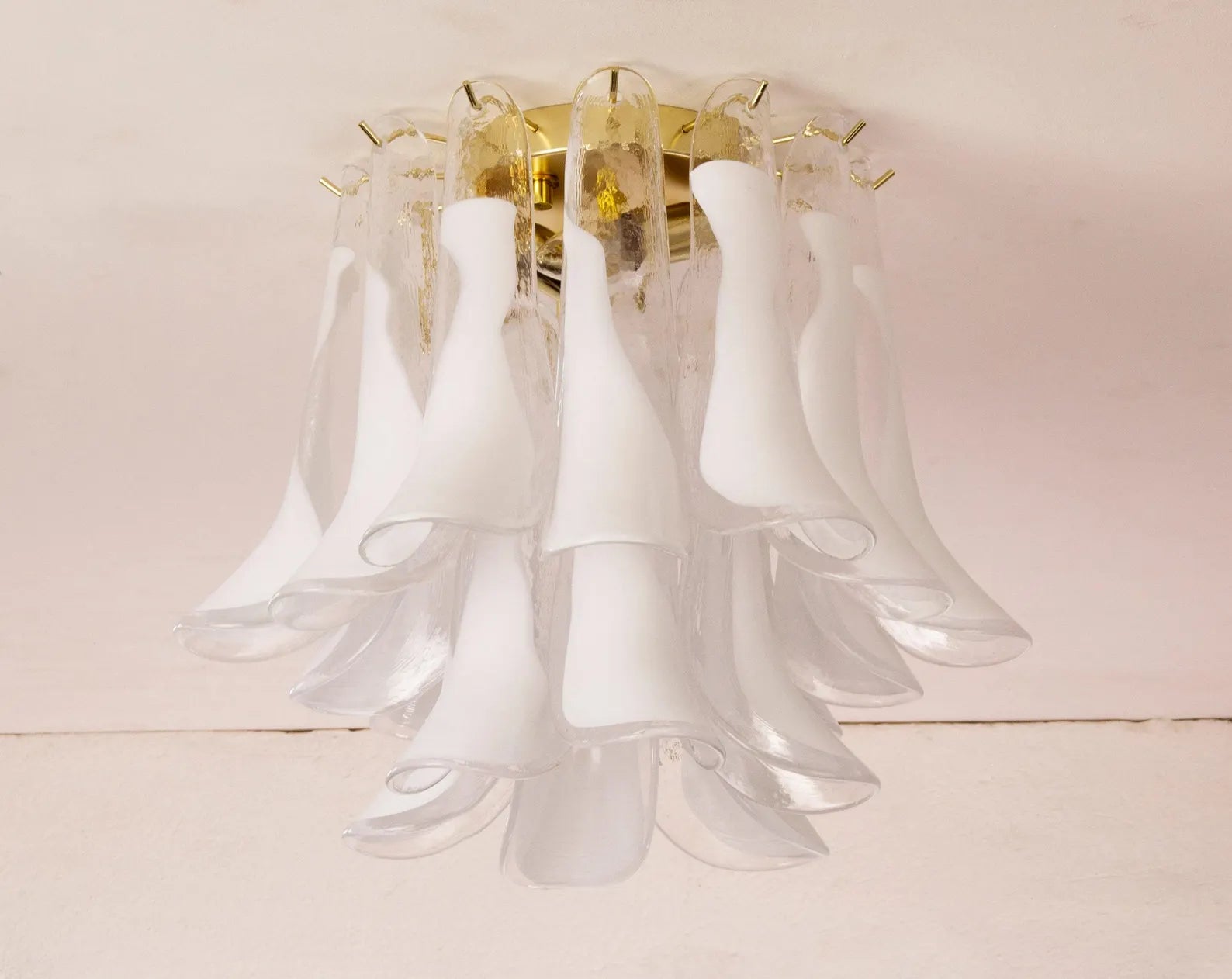 Murano Petali Taklampe Ø40 – Crystal & White Glass