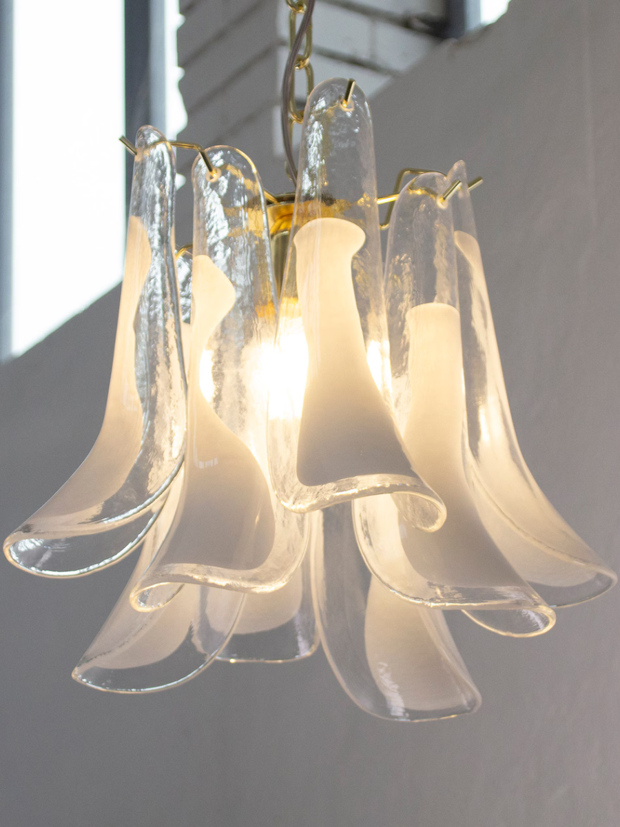 Murano Petali Chandelier Ø33 – Crystal & White Glass