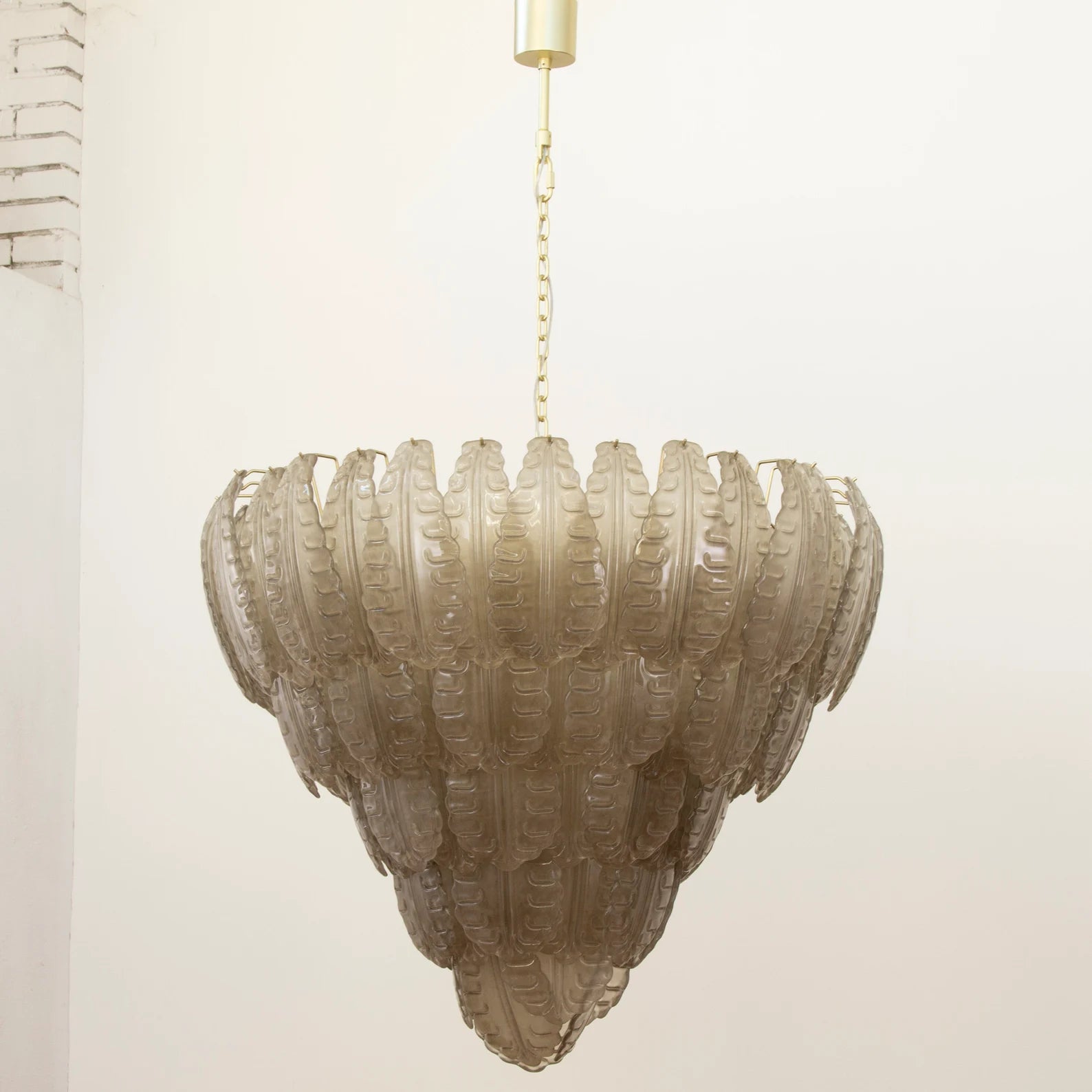 Murano Leaves Chandelier Ø105 – Smoke Glass