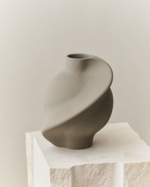 Ceramic Pirout Vase 01 22cm Sanded Grey