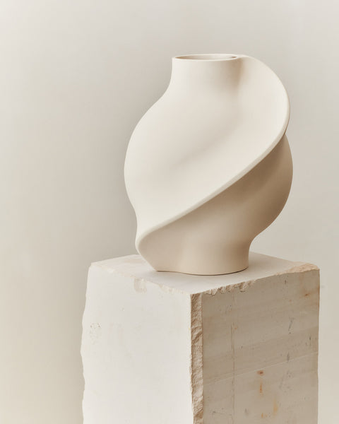 Ceramic Pirout Vase 01 22cm Opal White